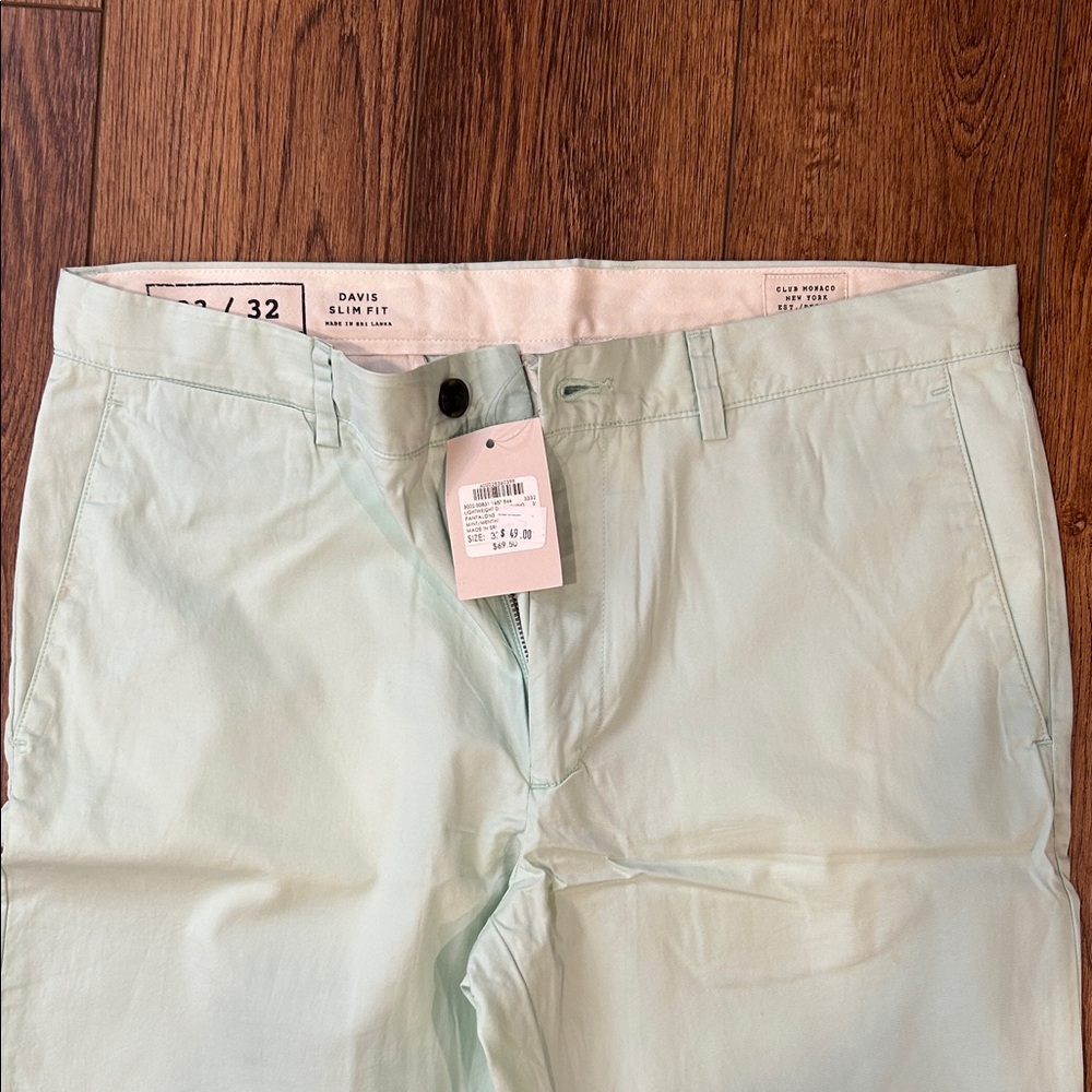 Club Monaco Men's Chinos - Light Green